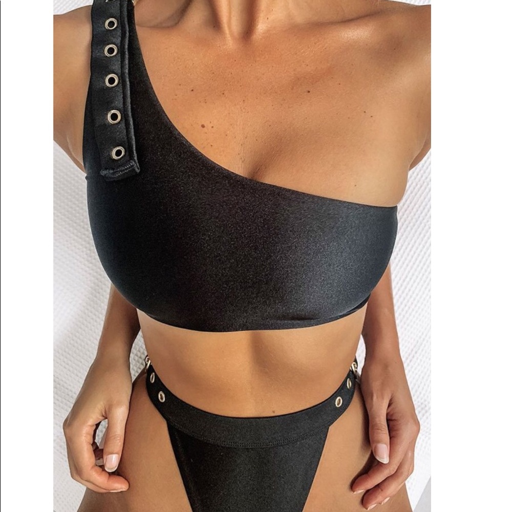 9.0 Swim Cabana Bikini